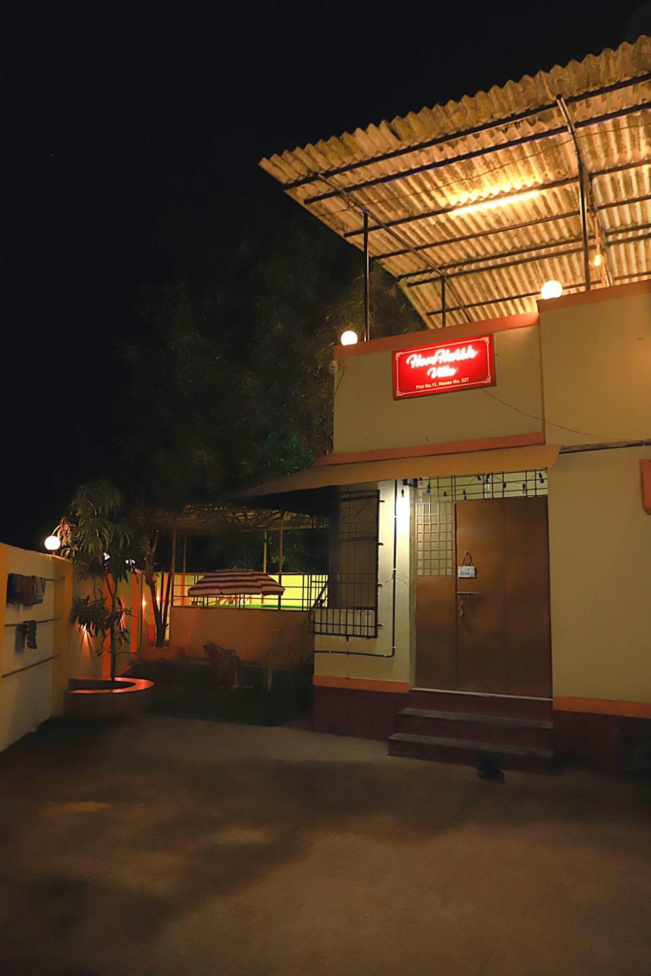 Hemharsh Holiday Home With Pool Karjat Zewnętrze zdjęcie